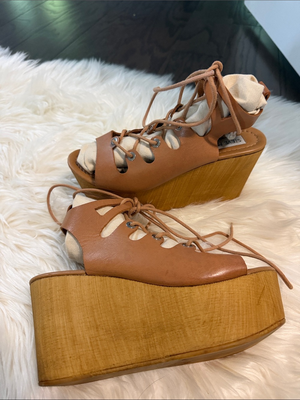 Steve Madden boho chunky  Tan Lace-Up Platform Sandals